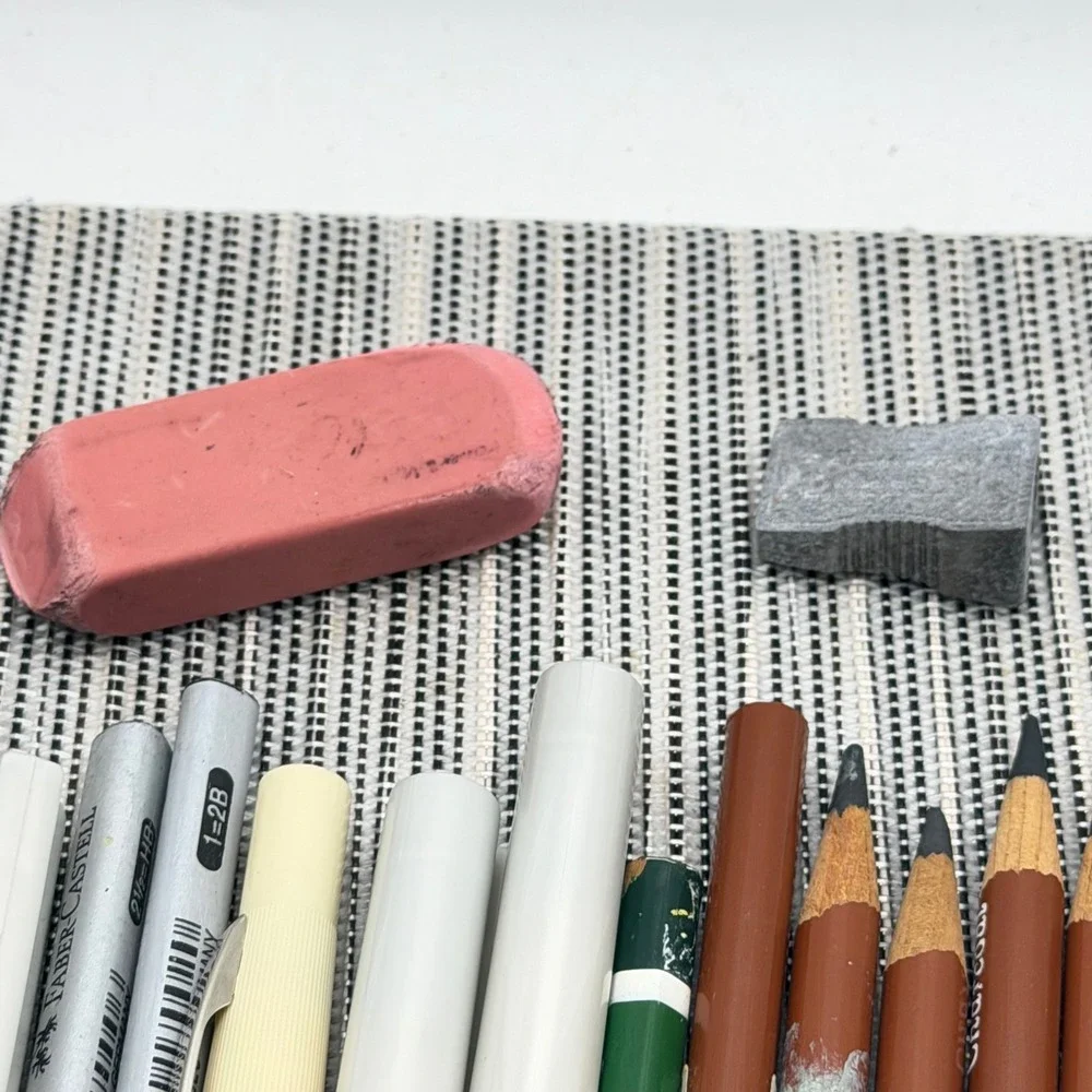 Artist‎ Drawing Set Grumbacher General's Charcoal Faber-Castell Prismacolor Pens